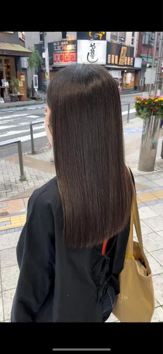 ロング カラー 武井　弘希 ブリーチなしカラー✨のヘアスタイル