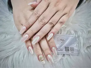 ネイル AKIKO ネイルサロンのネイルデザイン