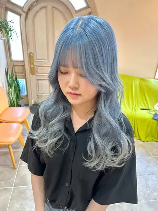 ロング カラー mayu .のヘアスタイル