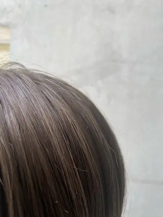 ショート カラー 森本玲🎶 天王寺のヘアスタイル