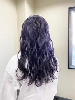 ロング maco 艶感ハイトーン🦋のヘアスタイル