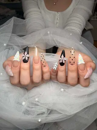 ネイル Cloudy Chan 歌舞伎町のネイルデザイン