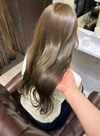 ロング 池袋/カラー特化🎨 ロング料金なし🩵のヘアスタイル