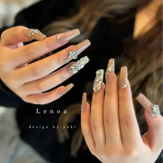 ネイル Lenoa Yukiのネイルデザイン