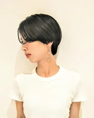 ショート カラー phiphi. 【ピピ】のヘアスタイル