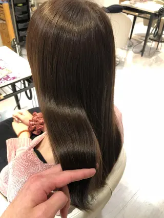 ロング カラー 金子 富士のヘアスタイル