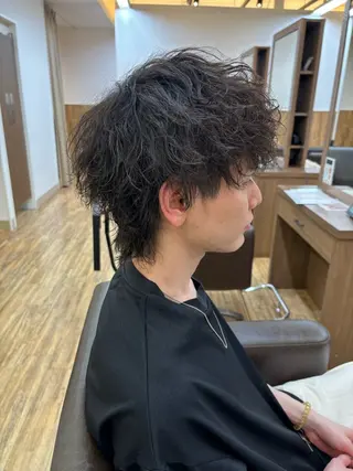 ショート カラー パーマ ヘアアレンジ メンズ メンズパーマの巨匠 鈴木純のヘアスタイル