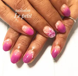 ネイル 石野 広佳のネイルデザイン