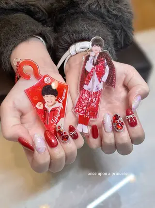 ネイル Once upon a princessのネイルデザイン