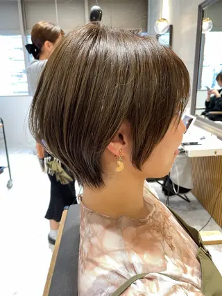 ショート カラー 🌟透明感カラー× 小顔カット いっせいのヘアスタイル