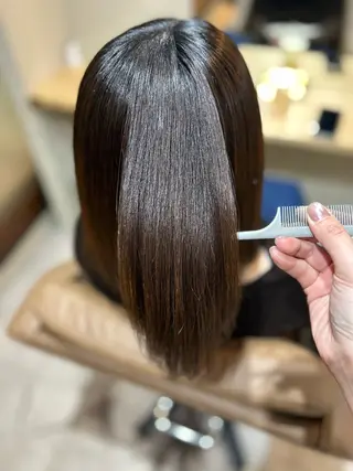 ミディアム カラー Loa misakiのヘアスタイル