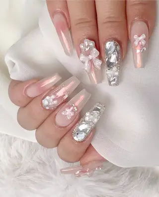 ネイル Lunaa 池袋のネイルデザイン