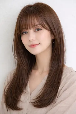 ロング Aeru所属・アクツ シズカのヘアスタイル