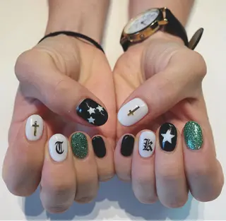 ネイル 𝑺 𝒏𝒂𝒊𝒍✳︎のネイルデザイン