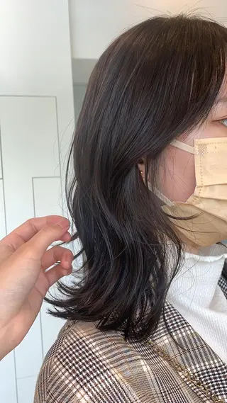 セミロング カラー 韓国レイヤー✨ yasuko銀座のヘアスタイル