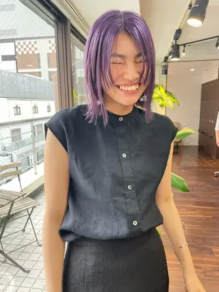 ミディアム カラー オカモト ミユウのヘアスタイル