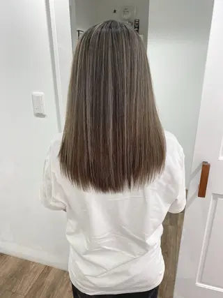 ロング カラー ハイライト⭐️上野 高広のヘアスタイル