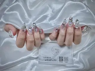 ネイル AKIKO ネイルサロンのネイルデザイン
