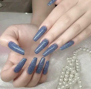 ネイル &ME ネイルサロンのネイルデザイン