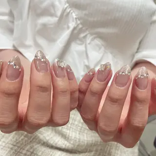 ネイル émure. パラジェル認定サロンのネイルデザイン