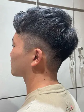 メンズ らいむ/ レイヤー/パーマのヘアスタイル