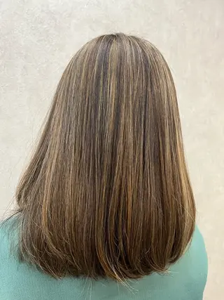 セミロング カラー Lamie所属・大人女子&髪改善専門 Nobuフリーランスのヘアスタイル