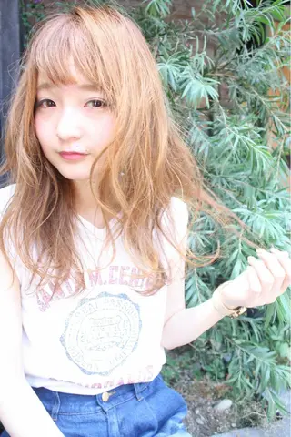ミディアム セミロング ロング カラー パーマ tuuli トゥーリのヘアスタイル