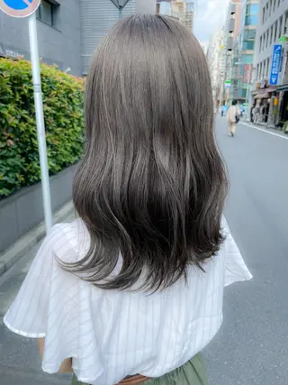 カラー レディースパーマ モデル募集RIKOのヘアスタイル