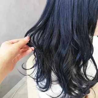 セミロング カラー hase _のヘアスタイル