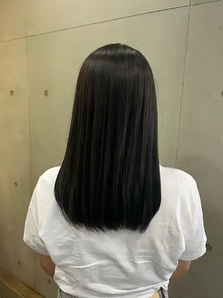 ミディアム おせ ちさとのヘアスタイル