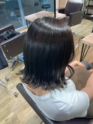 ミディアム 川畑 心子のヘアスタイル