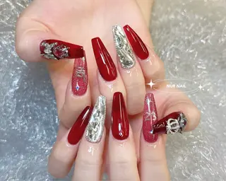 ネイル 🫧NUR NAIL✨のネイルデザイン
