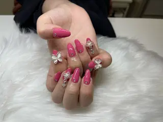 セミロング 舞 ねいるのネイルデザイン