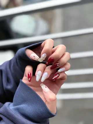 ネイル 濱田 杏奈のネイルデザイン