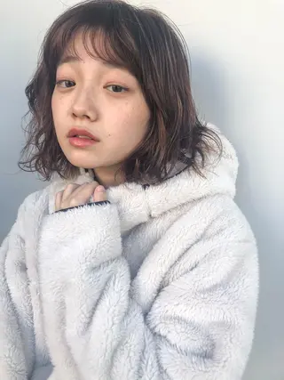 ミディアム アートディレクター ワダヒサノリのヘアスタイル