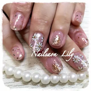 ネイル Lily*nail 🌻Mii🌻のネイルデザイン