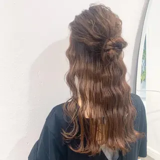 セミロング . AYUKAのヘアスタイル