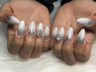 ネイル lucky nail 歌舞伎町のネイルデザイン