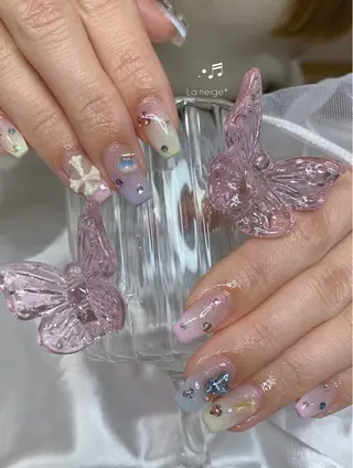 ネイル La neige* yuki 🐩🌙のネイルデザイン