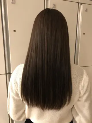 カラー 山本 かおりのヘアスタイル