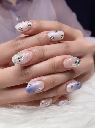 ネイル nail&eye Ariesのネイルデザイン