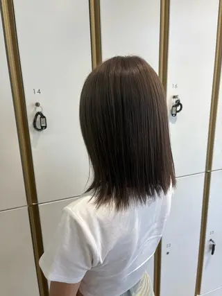 ミディアム インナーカラー/ ブリーチ/ことねのヘアスタイル