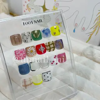 ネイル 花井 美友里のネイルデザイン