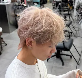 カラー メンズ 蔭山 幸奈のヘアスタイル