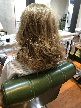 カラー est  店長 ✂︎高橋✂︎のヘアスタイル