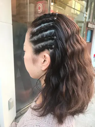 ミディアム ヘアアレンジ uru" すずきさゆりのヘアスタイル