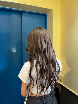 カラー ISHIKURA☆ KYOKAのヘアスタイル