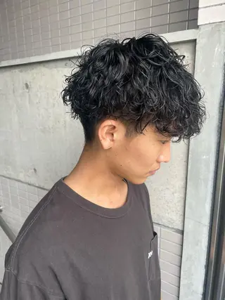 パーマ メンズ 大阪美容師 井上智博のヘアスタイル