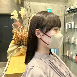 セミロング 縮毛矯正・似合わせ タナカ レイヤのヘアスタイル