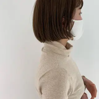ショート SAKINO. ベージュカラーのヘアスタイル